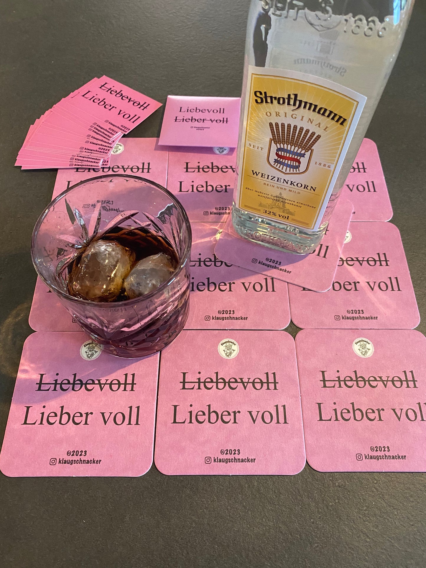 Bierdeckel "Liebevoll - Lieber voll"